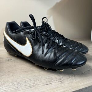 Nike Tiempo Rio III SG Black & Gold Soccer Cleats Sz 13